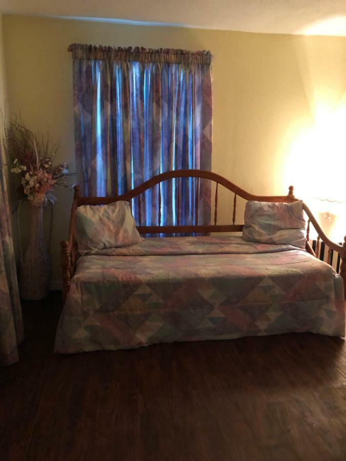 Cozy Cottage River House Weeki Wachee Dış mekan fotoğraf